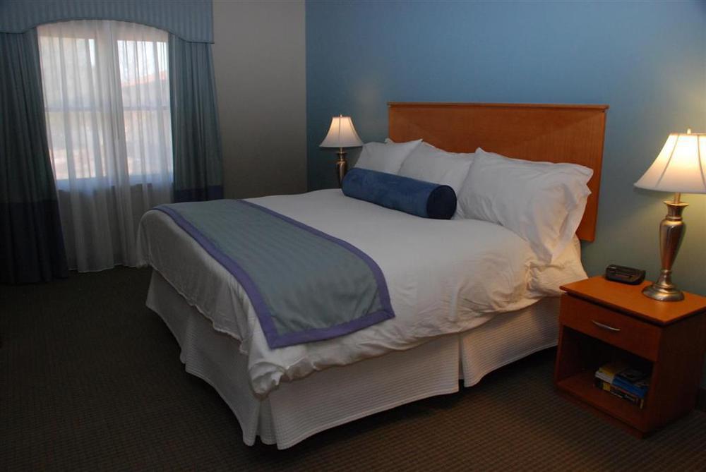 Unity Hotel And Conference Ctr, Ascend Hotel Collection Lee's Summit Pokoj fotografie